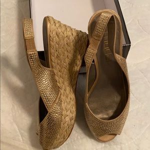 Moda gold sequin wedge